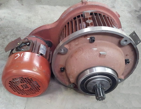 江蘇三馬電動(dòng)葫蘆雙速電機(jī)組